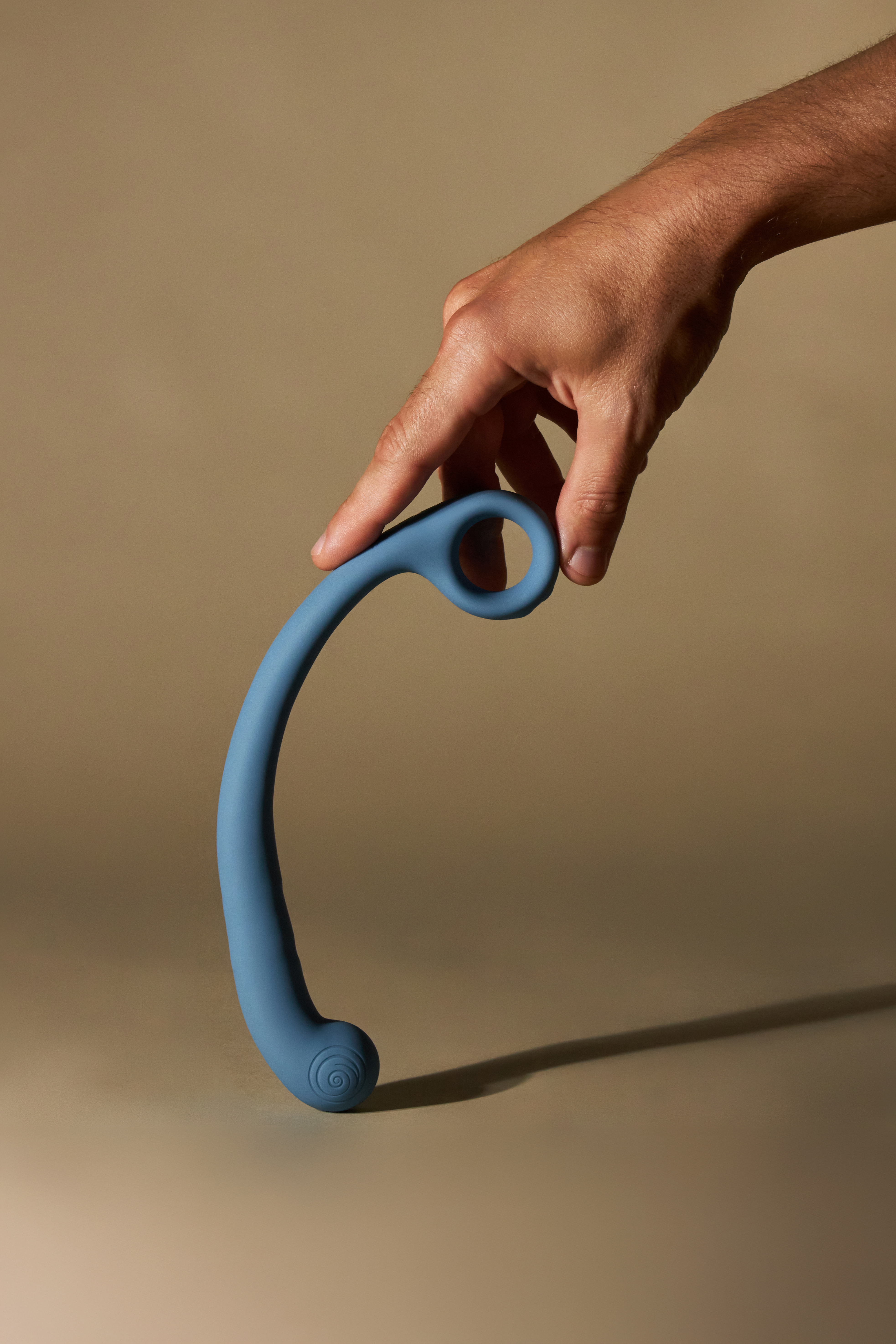 Универсальный вибромассажер SVibe Snail AXI Spot Wand, голубой