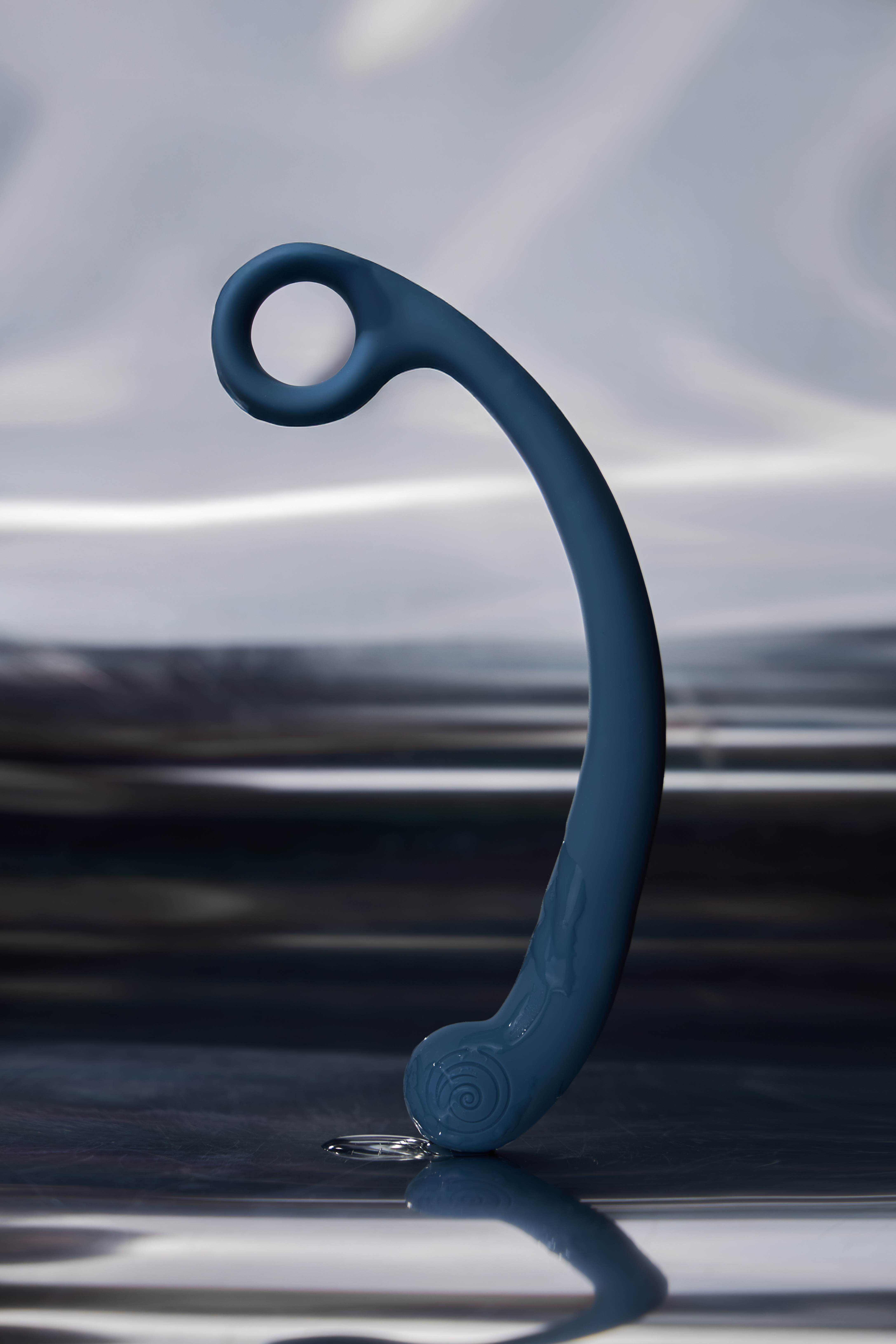 Универсальный вибромассажер SVibe Snail AXI Spot Wand, голубой