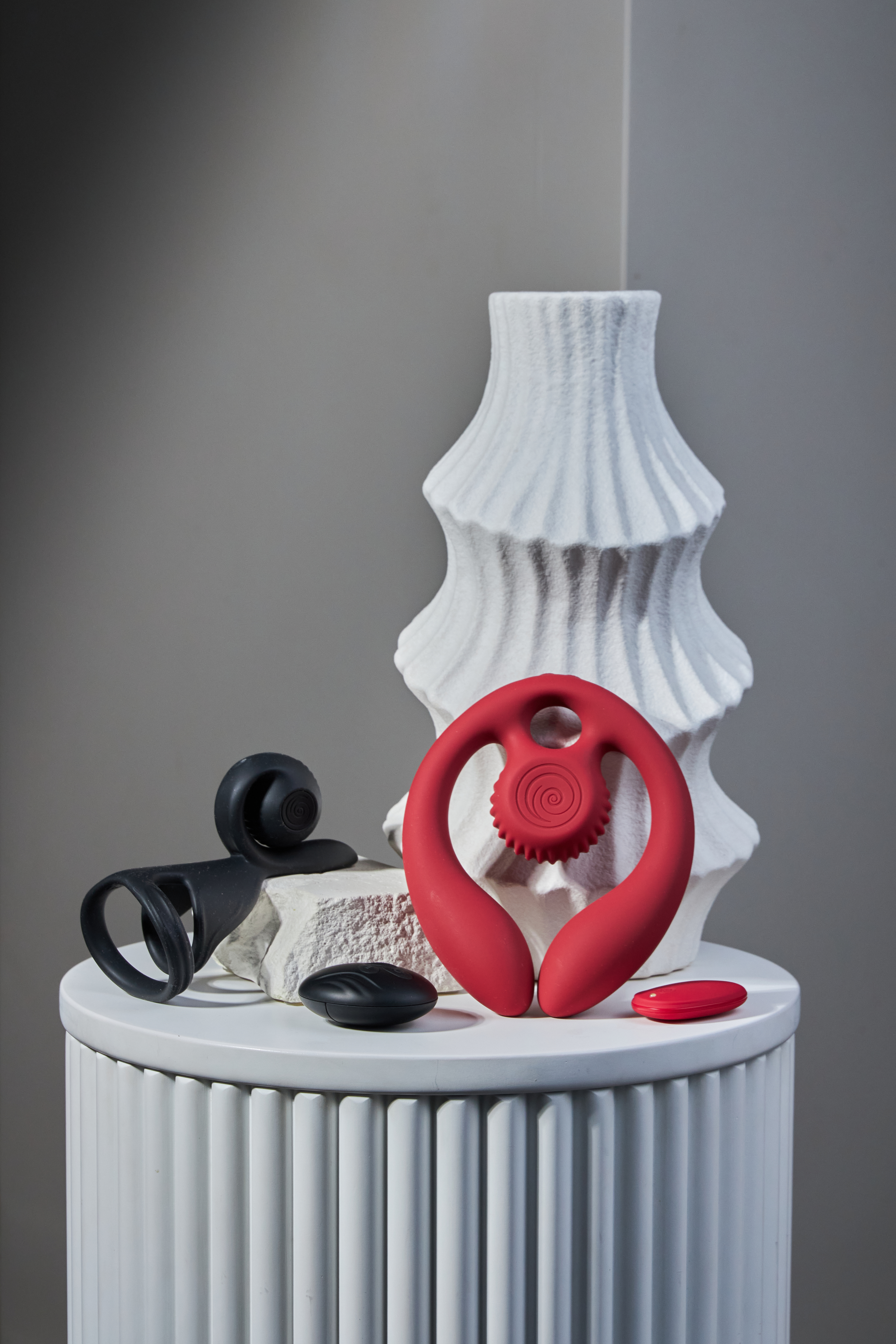 Парный вибромассажер SVibe Snail GIZI Duo, бордовый